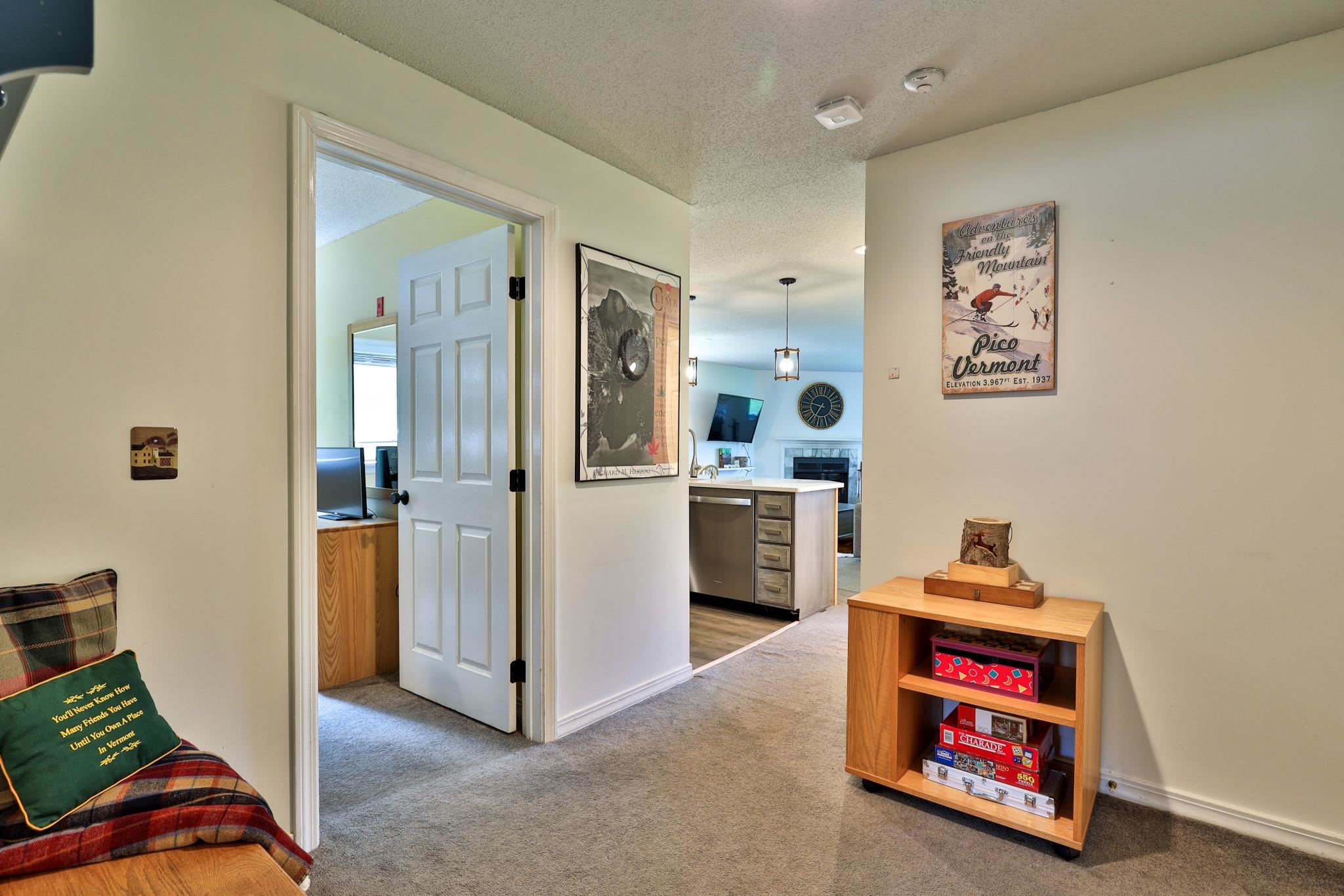 59 Alpine Drive, Unit F101 Killington, VT 05751 - Photo 3 of 33