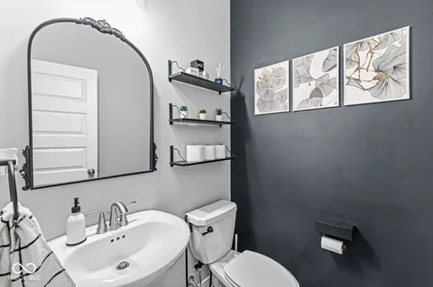 $665,000 | 8054 Hayle Street, Zionsville, IN 46077