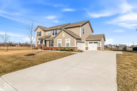 $665,000 | 8054 Hayle Street, Zionsville, IN 46077