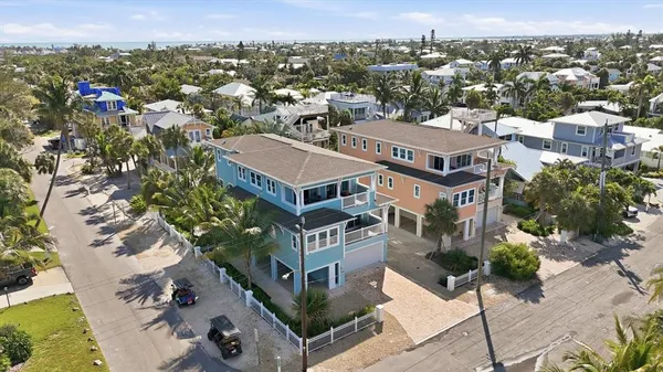$18,000 | 115 Aqua Lane, Holmes Beach, FL 34217