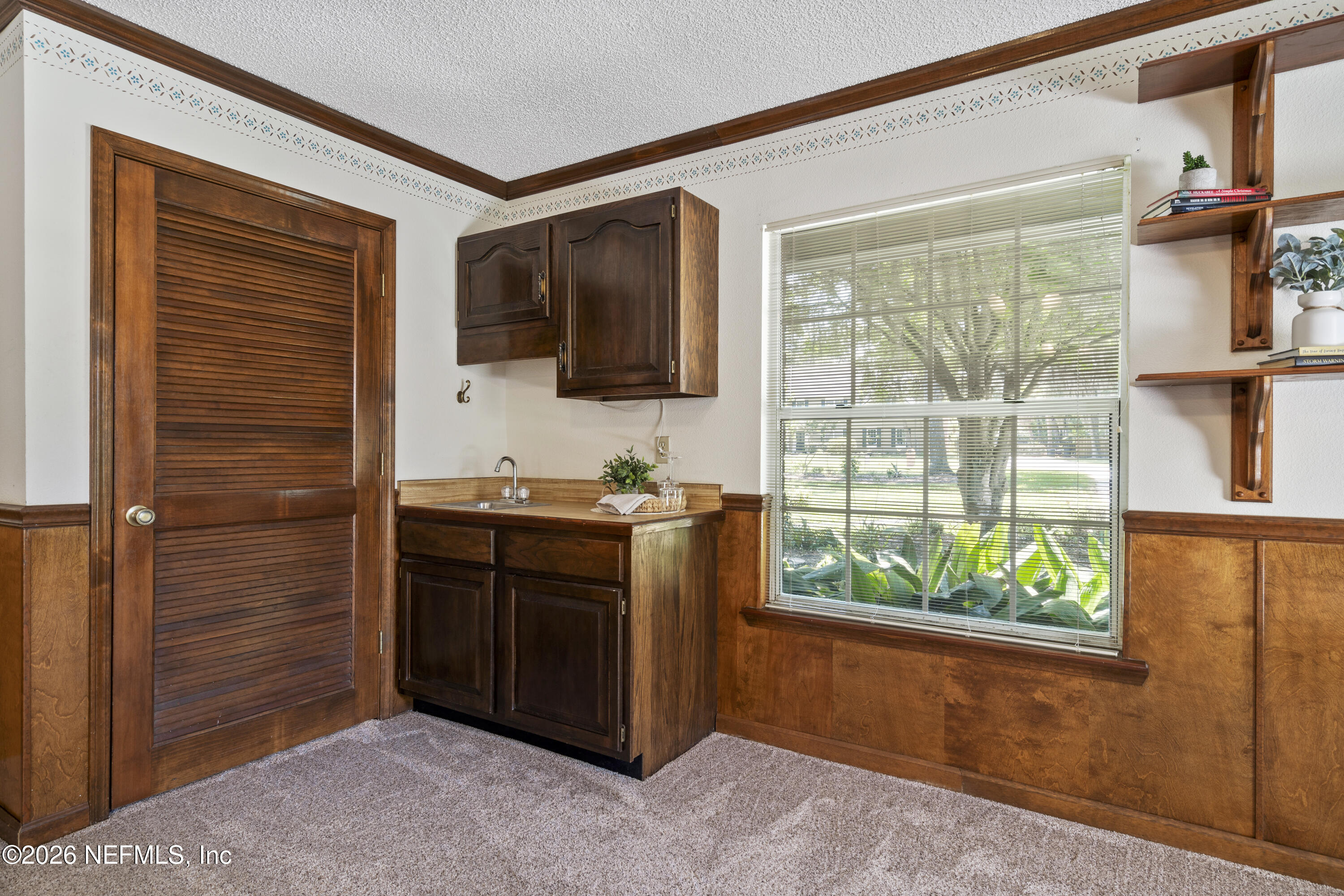 3154 Nautilus Road Middleburg, FL 32068 - Photo 26 of 61 Wetbar / Game Room