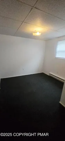 $1,250 | 105 North Broadway, Wind Gap, PA 18091