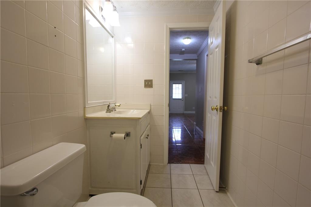 818 Springlake Road Lawrenceville, GA 30045 - Photo 43 of 74