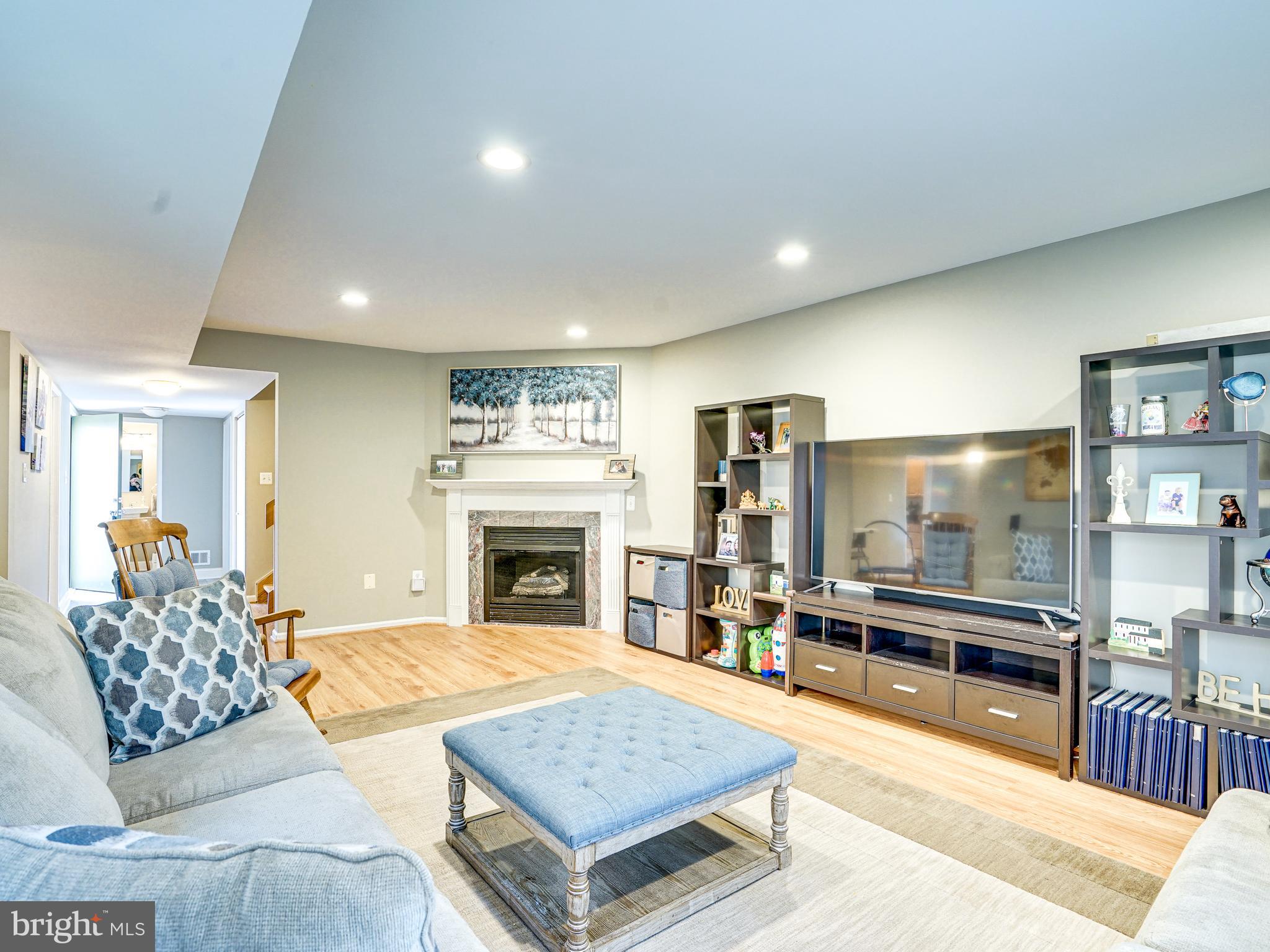 11752 Indian Ridge Road Reston, VA 20191 - Photo 18 of 47
