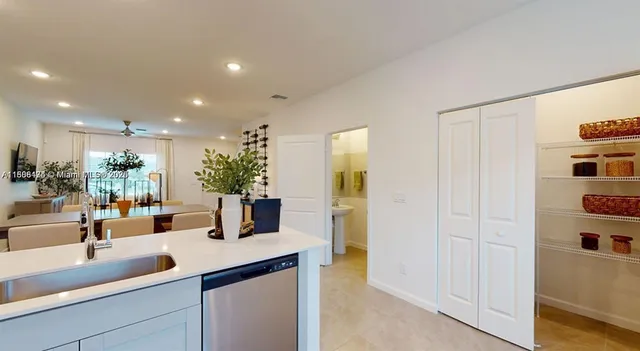 $2,901 | 10241 Southwest Newberry Avenue, Unit C1, Port St. Lucie, FL 34987