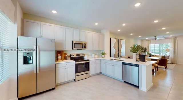 $2,901 | 10241 Southwest Newberry Avenue, Unit C1, Port St. Lucie, FL 34987