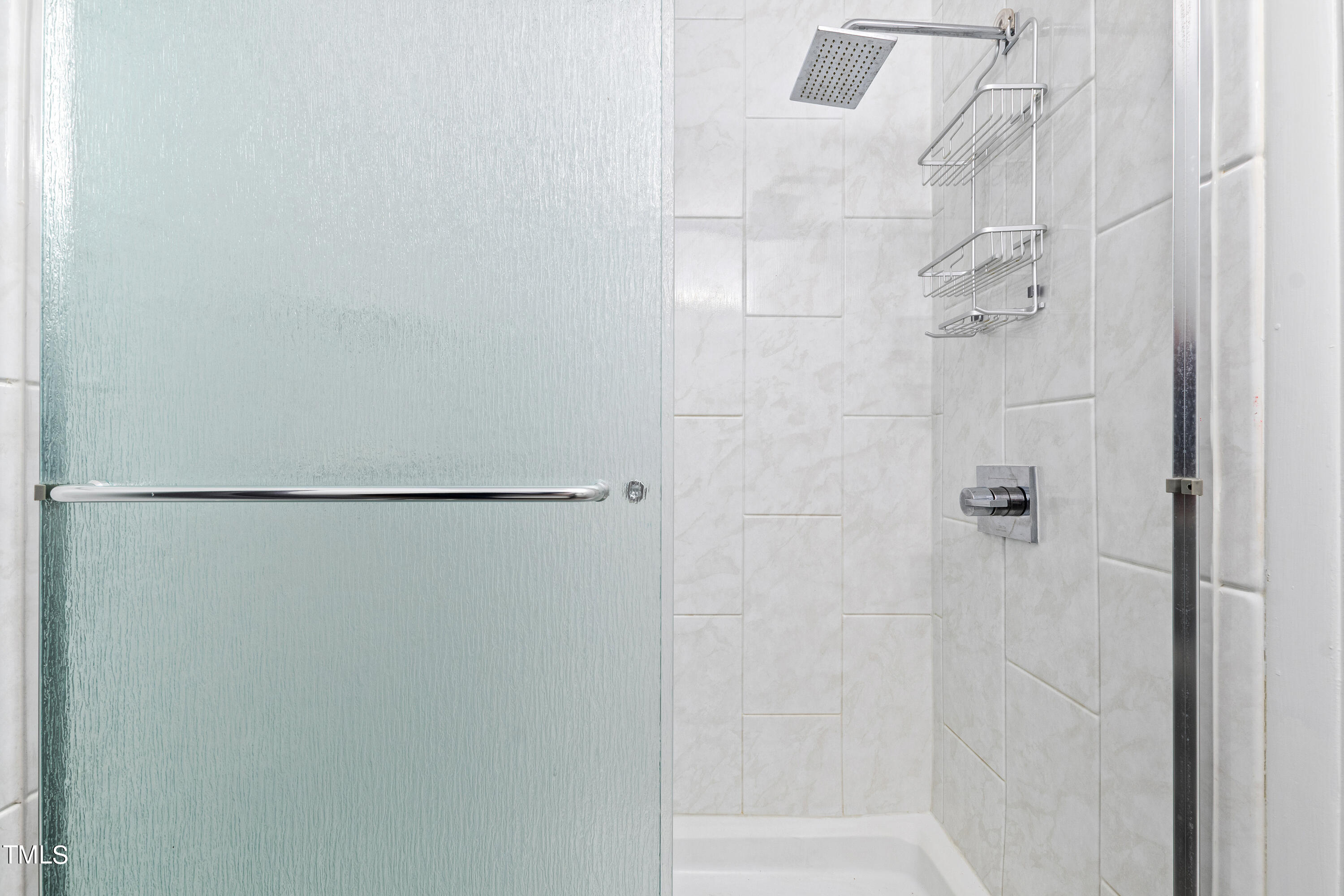 1206 Canterbury Road Raleigh, NC 27608 - Photo 24 of 37 BAthroom 4