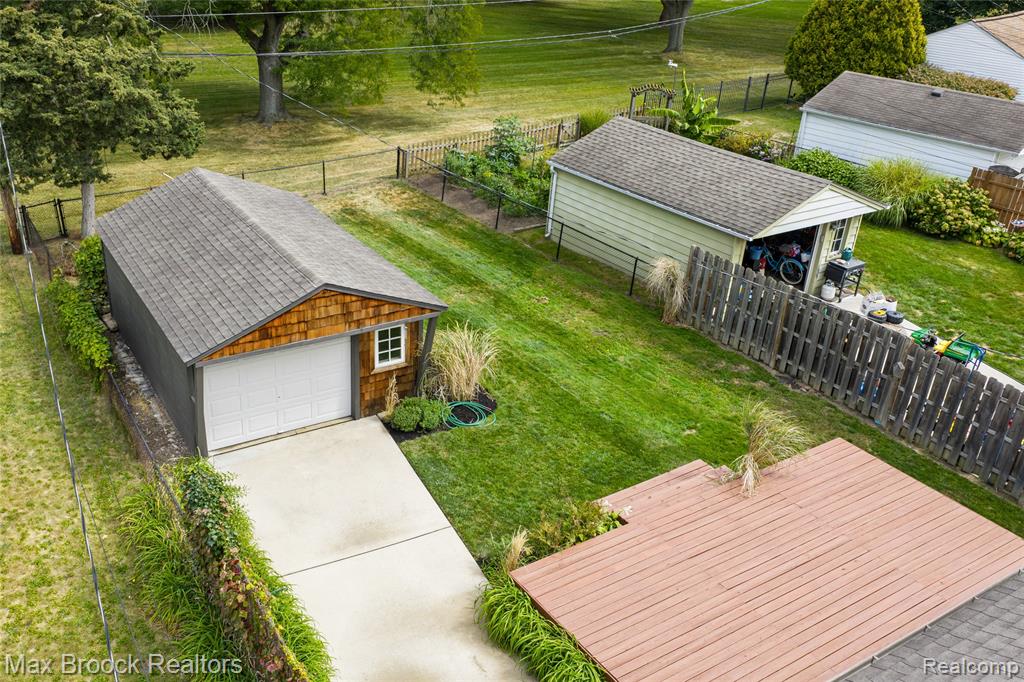 1563 Cheltenham Road Birmingham, MI 48009 - Photo 20 of 23 Gallery Image 20
