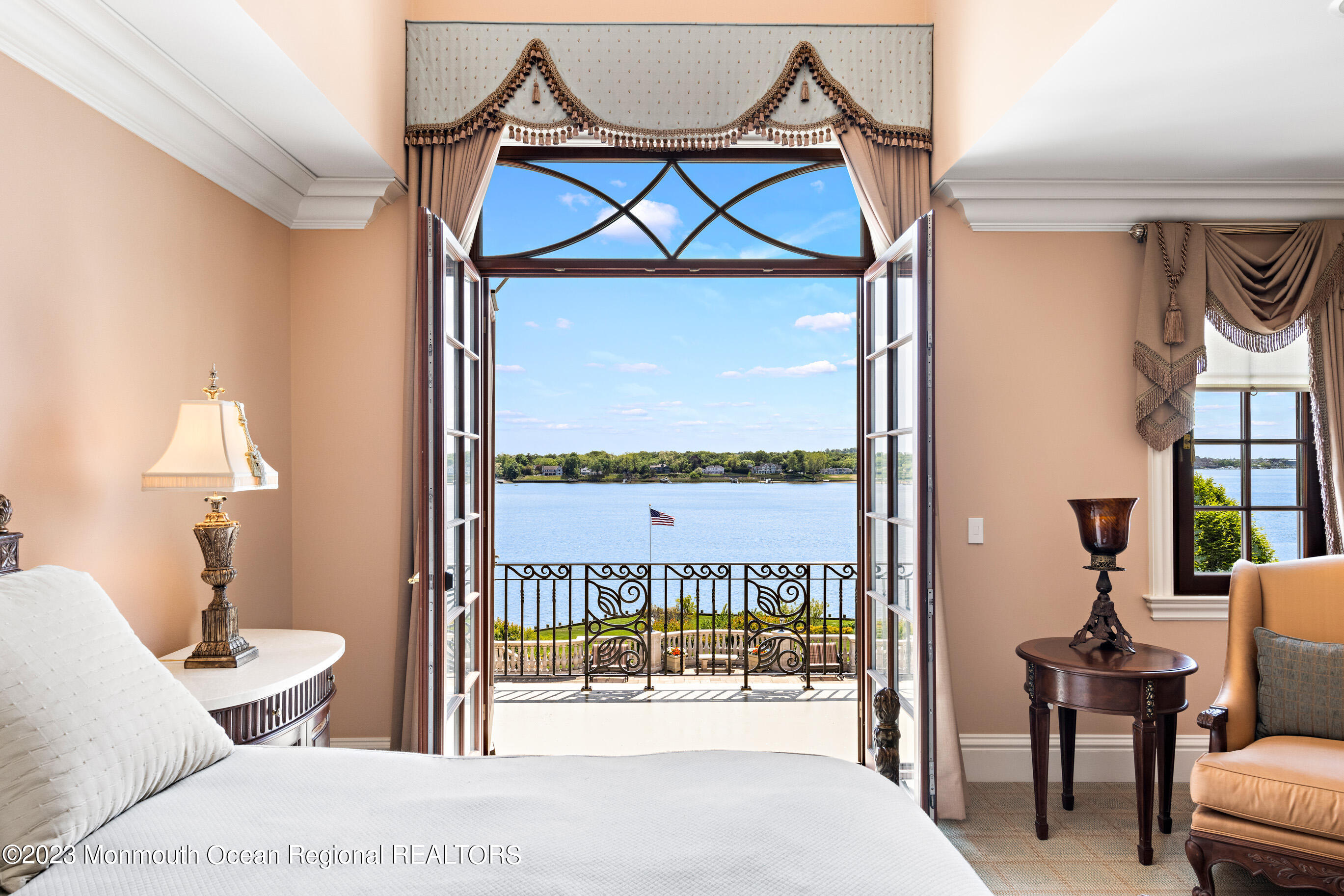 15 Sailors Way Red Bank, NJ 07701 - Photo 11 of 26 15SailorsOnline-95