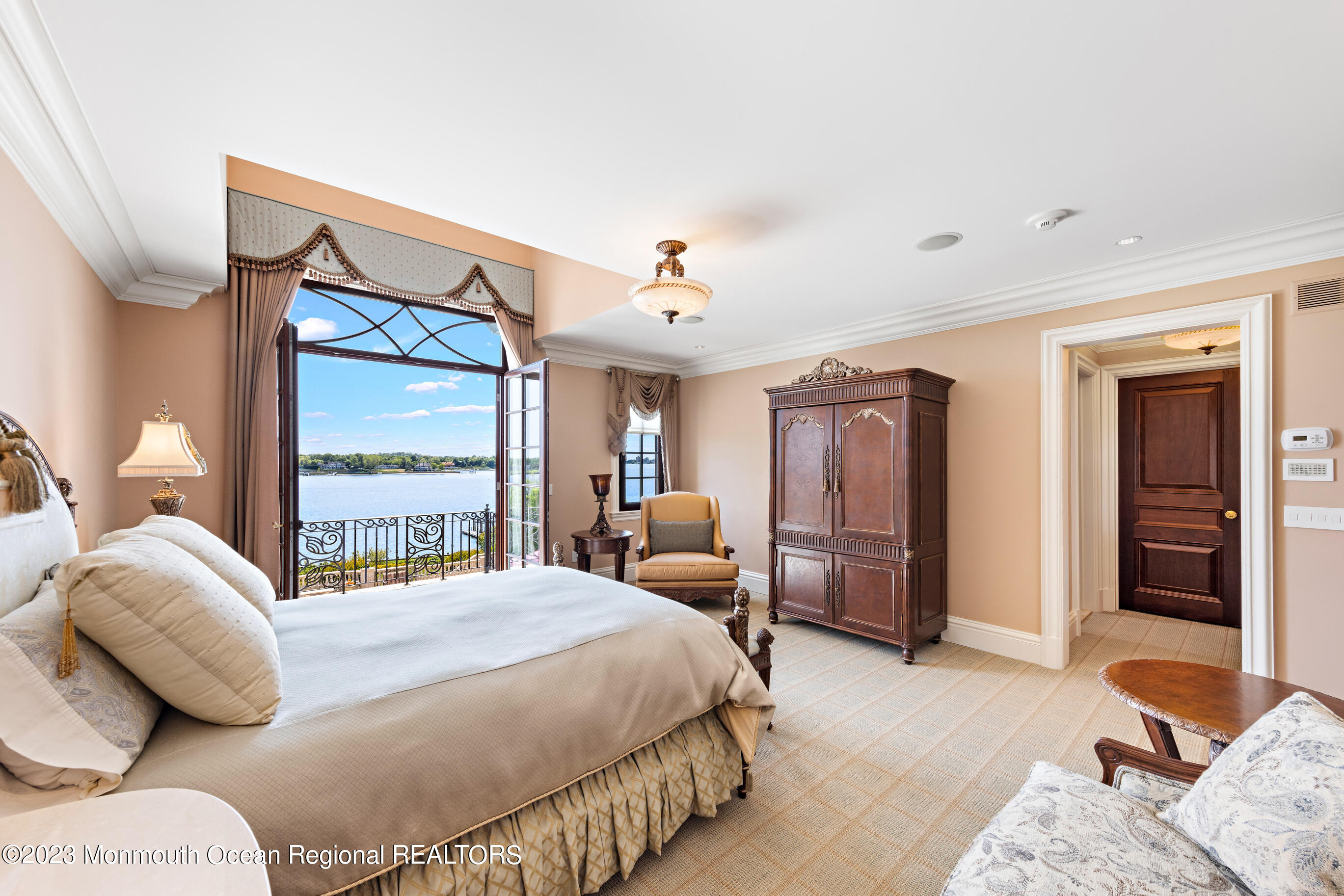 15 Sailors Way Red Bank, NJ 07701 - Photo 12 of 26 15SailorsOnline-96