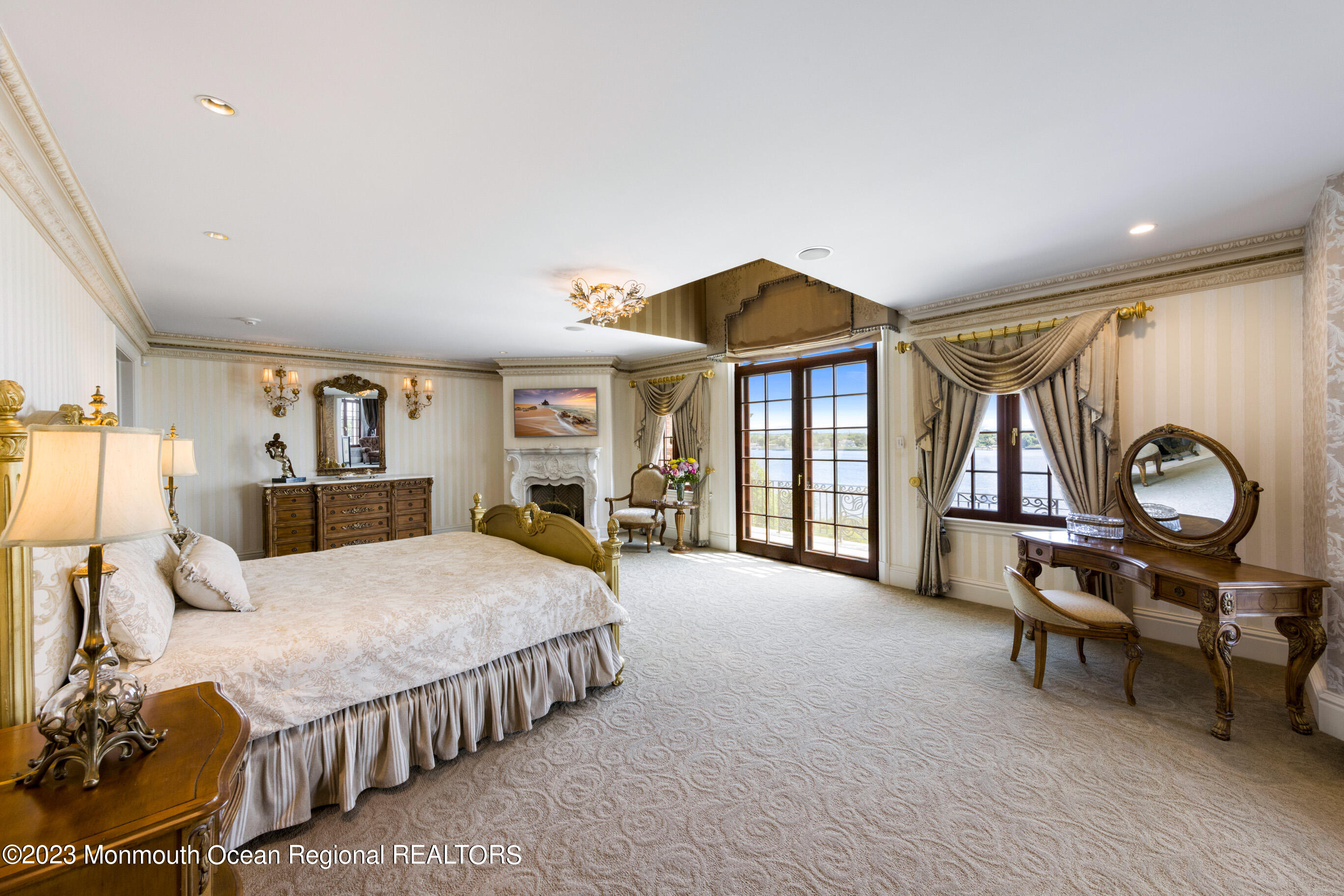 15 Sailors Way Red Bank, NJ 07701 - Photo 9 of 26 15SailorsOnline-67