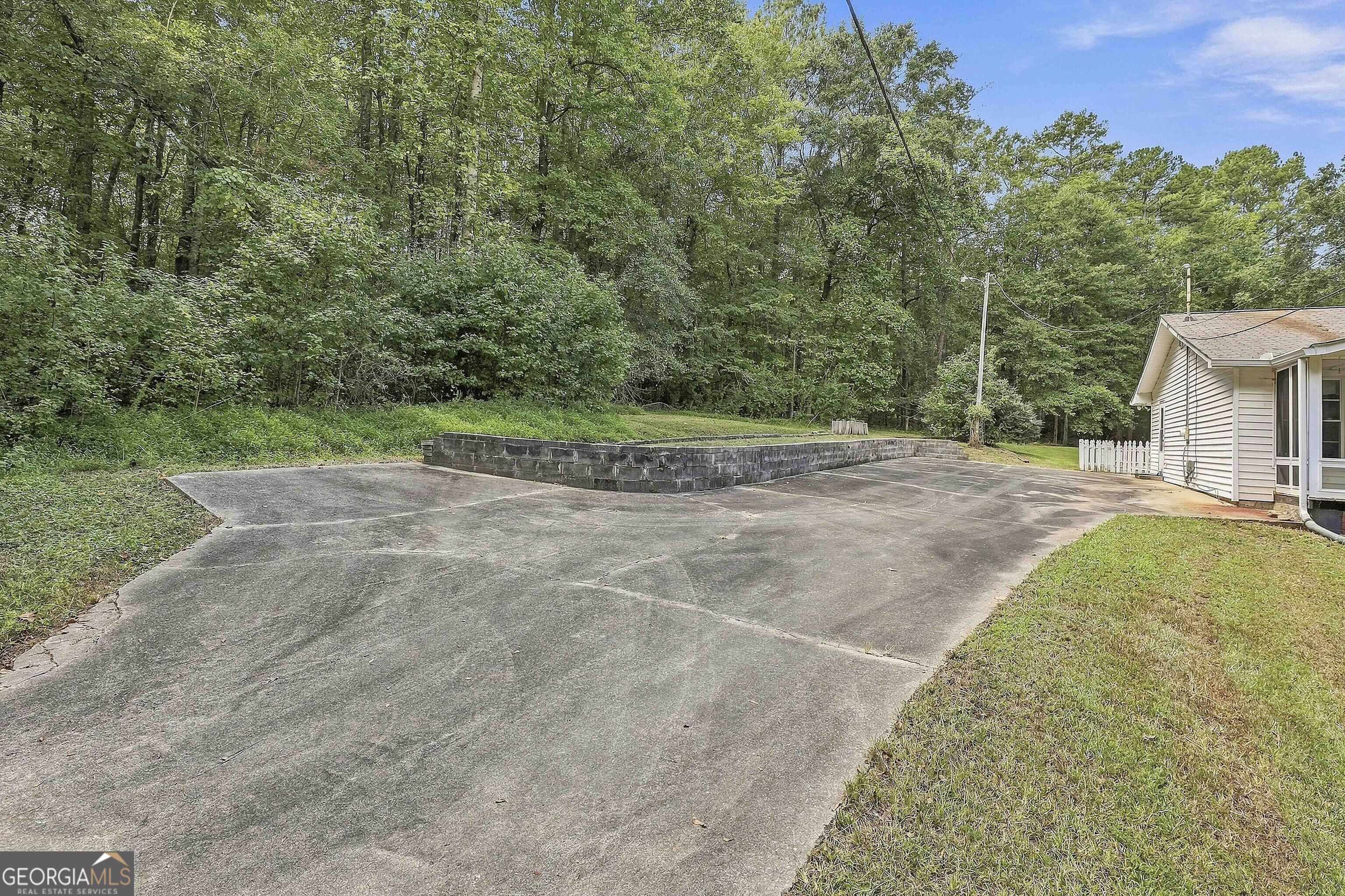 58 Sardis Church Road Newnan, GA 30263 - Photo 5 of 34 Gallery Image 5
