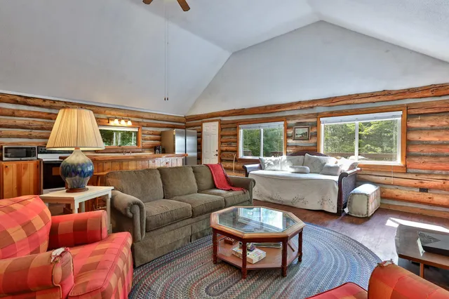 $425,000 | 1782 Blackmer Boulevard, Stockbridge, VT 05772