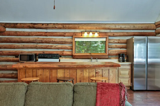 $425,000 | 1782 Blackmer Boulevard, Stockbridge, VT 05772