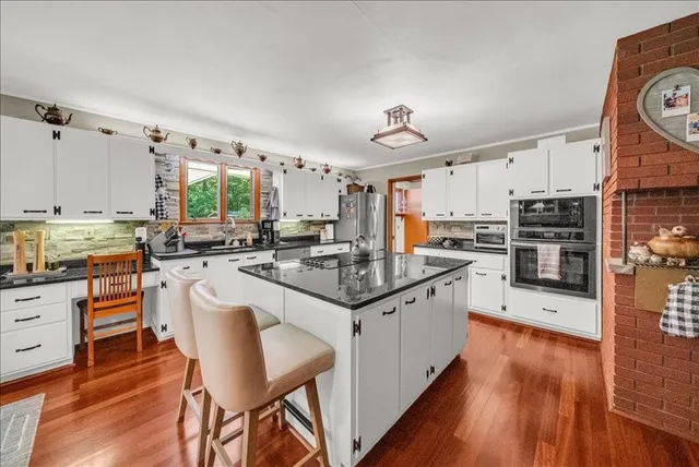 $537,000 | 182 Noyes Road, Vestal, NY 13850