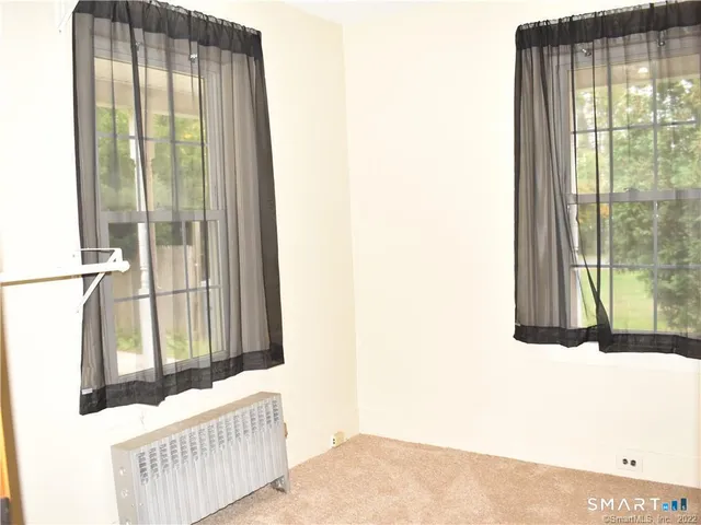 $1,400 | 105 North Washington Street, Plainville, CT 06062