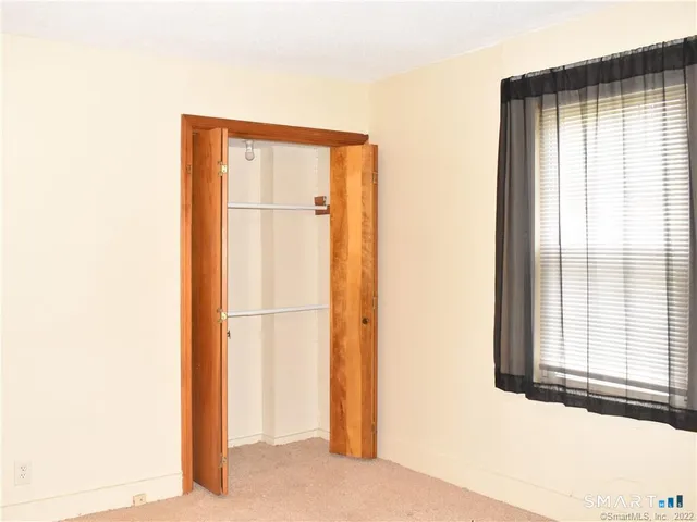 $1,400 | 105 North Washington Street, Plainville, CT 06062