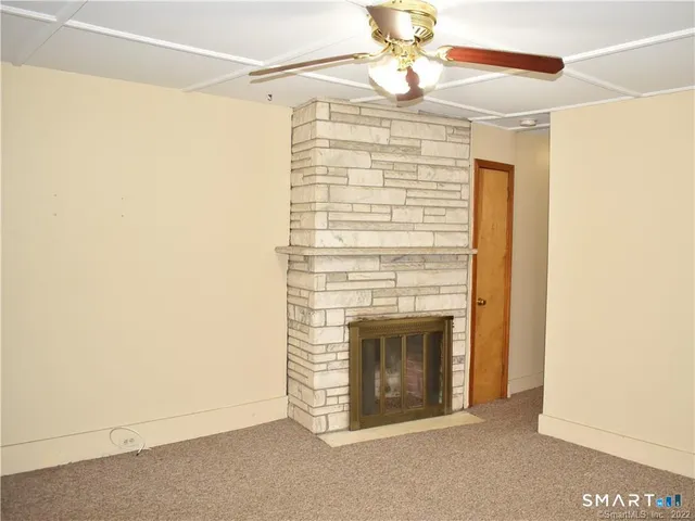 $1,400 | 105 North Washington Street, Plainville, CT 06062