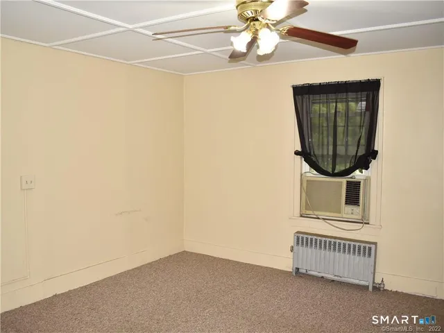 $1,400 | 105 North Washington Street, Plainville, CT 06062