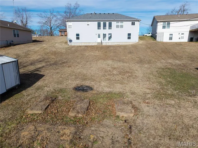 $224,900 | 913 Crestview Lane, Perryville, MO 63775