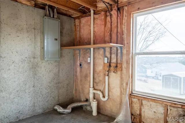 $224,900 | 913 Crestview Lane, Perryville, MO 63775