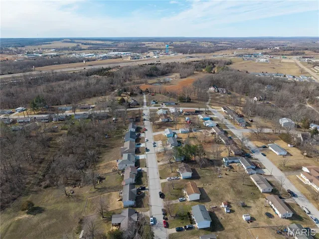 $224,900 | 913 Crestview Lane, Perryville, MO 63775