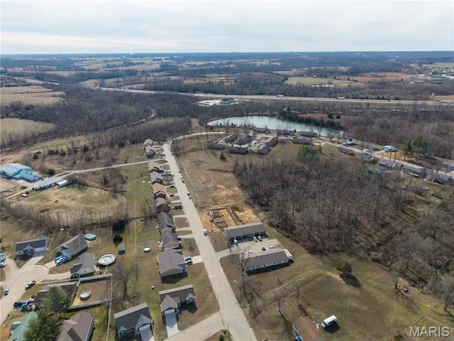 $224,900 | 913 Crestview Lane, Perryville, MO 63775