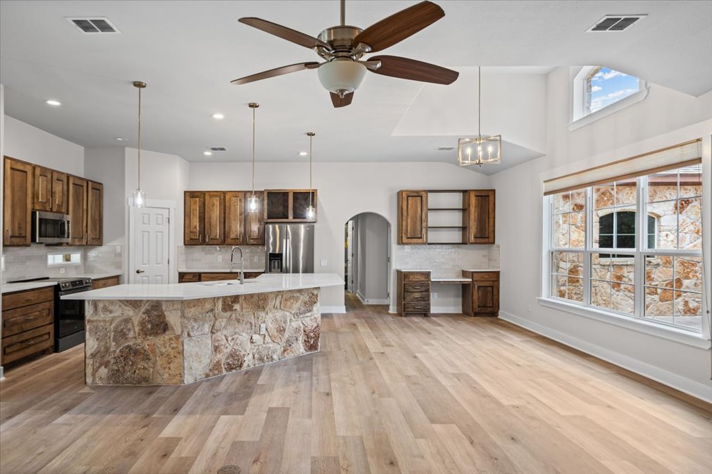 241 Pleasant Valley Road Wimberley, TX 78676 - Photo 8 of 38