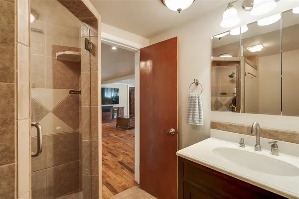 $585,000 | 530 Farm To Market Road 3003, Graham, TX 76450