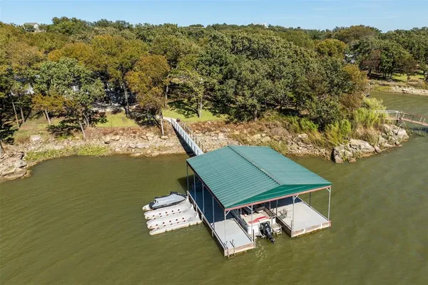 $585,000 | 530 Farm To Market Road 3003, Graham, TX 76450