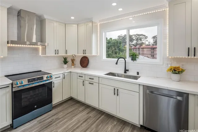 $1,450,000 | 253 Kuahiwi Avenue, Wahiawa, HI 96786