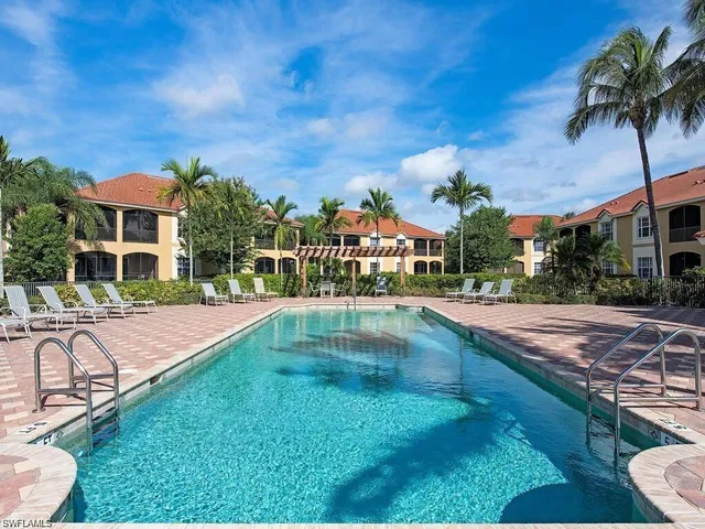 $749,995 | 5030 Blauvelt Way, Unit 202, Naples, FL 34105