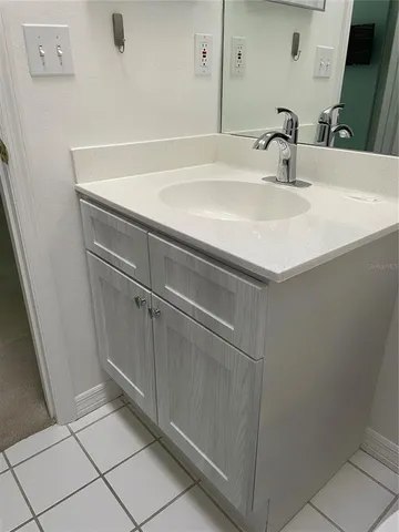 $3,900 | 323 Madeira Circle, Tierra Verde, FL 33715