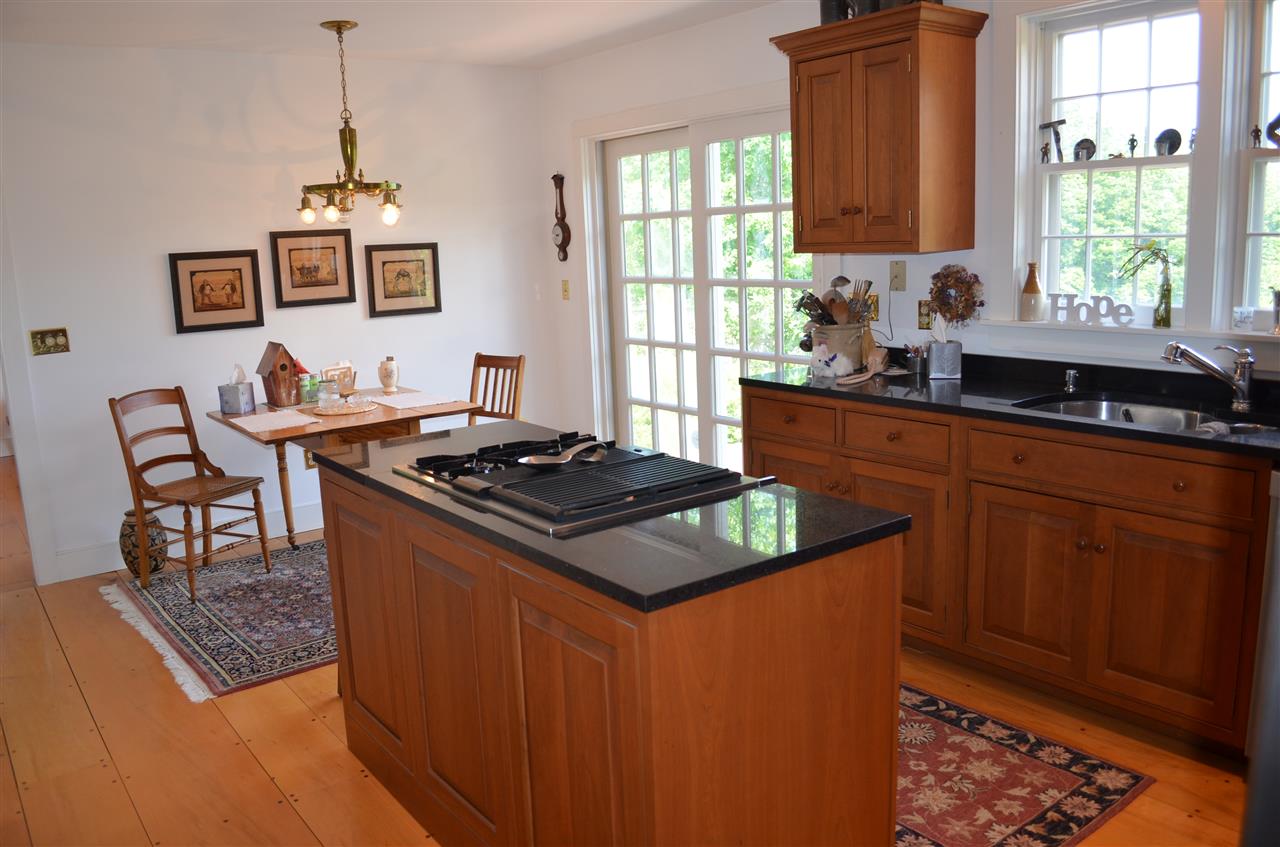 1309 South Hill Road Ludlow, VT 05149 - Photo 10 of 37