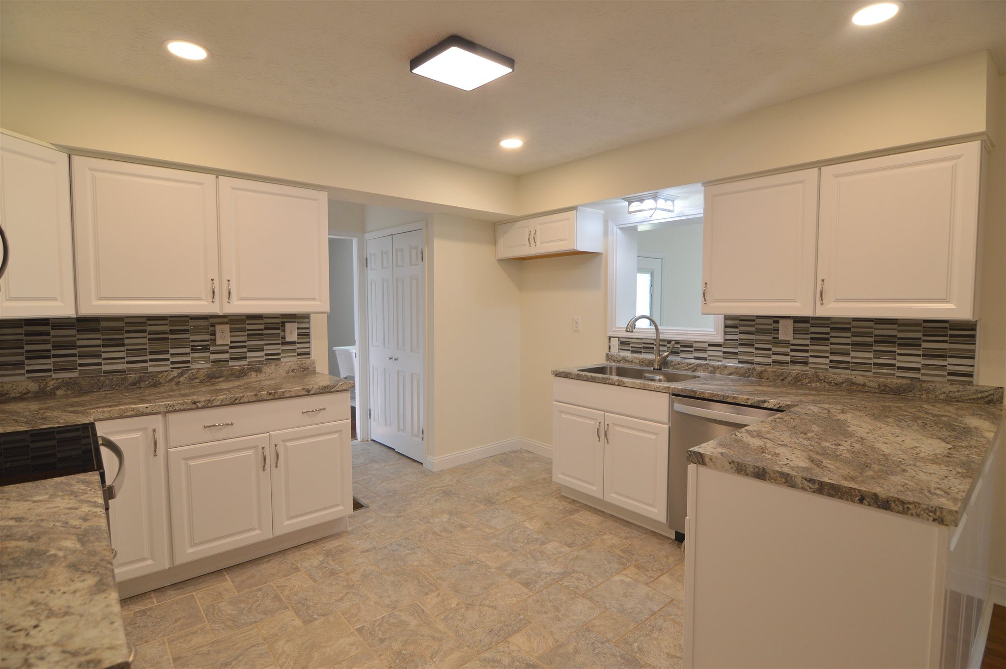 2569 Longbranch Road Union, KY 41091 - Photo 7 of 45