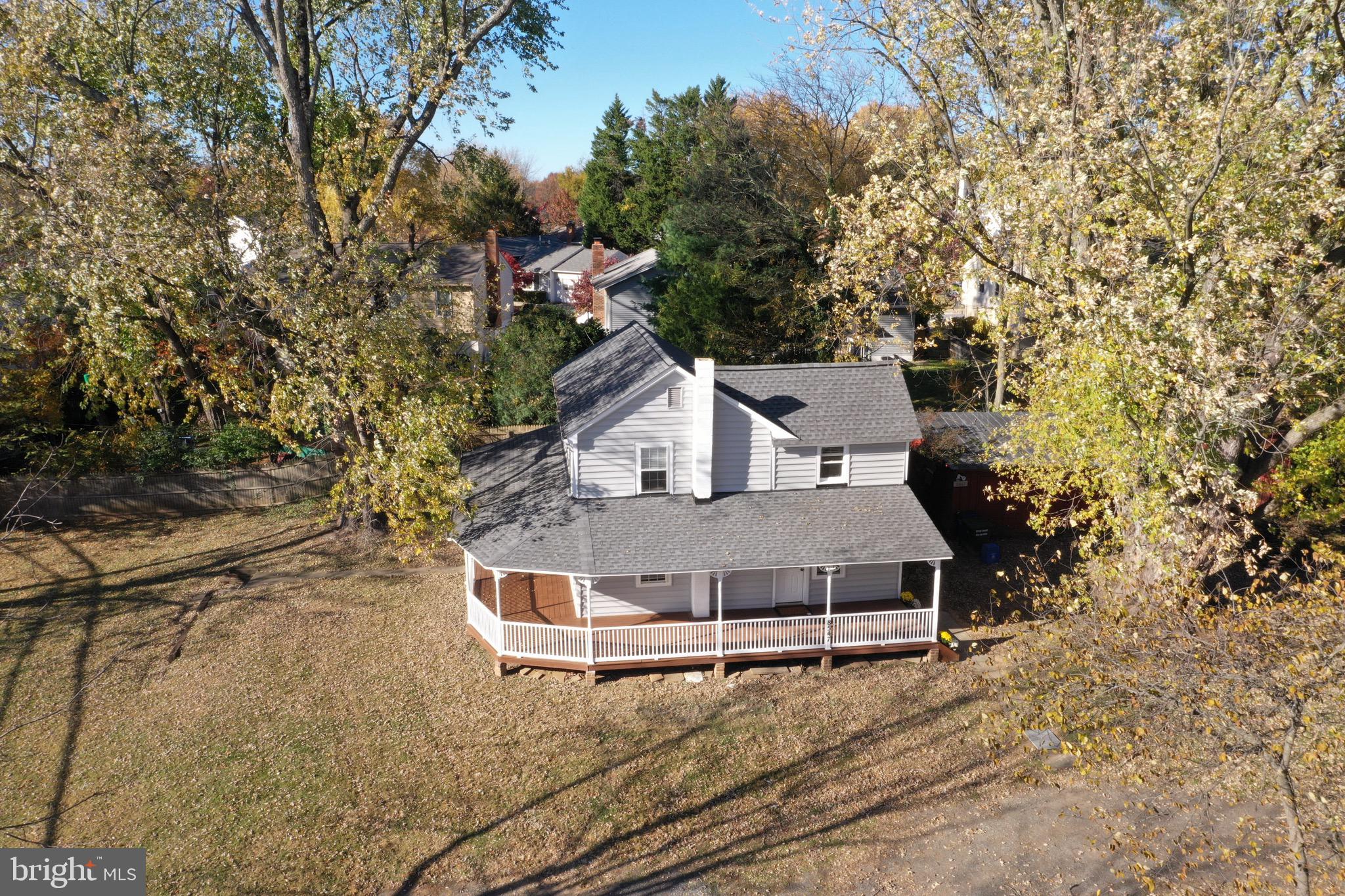 8547 Emory Grove Road Gaithersburg, MD 20877 - Photo 15 of 18 a house view with a outdoor space