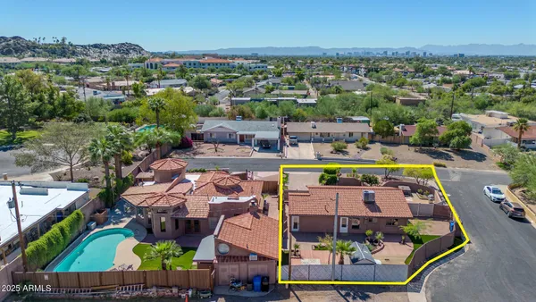 $700,000 | 1448 East Royal Palm Road, Phoenix, AZ 85020