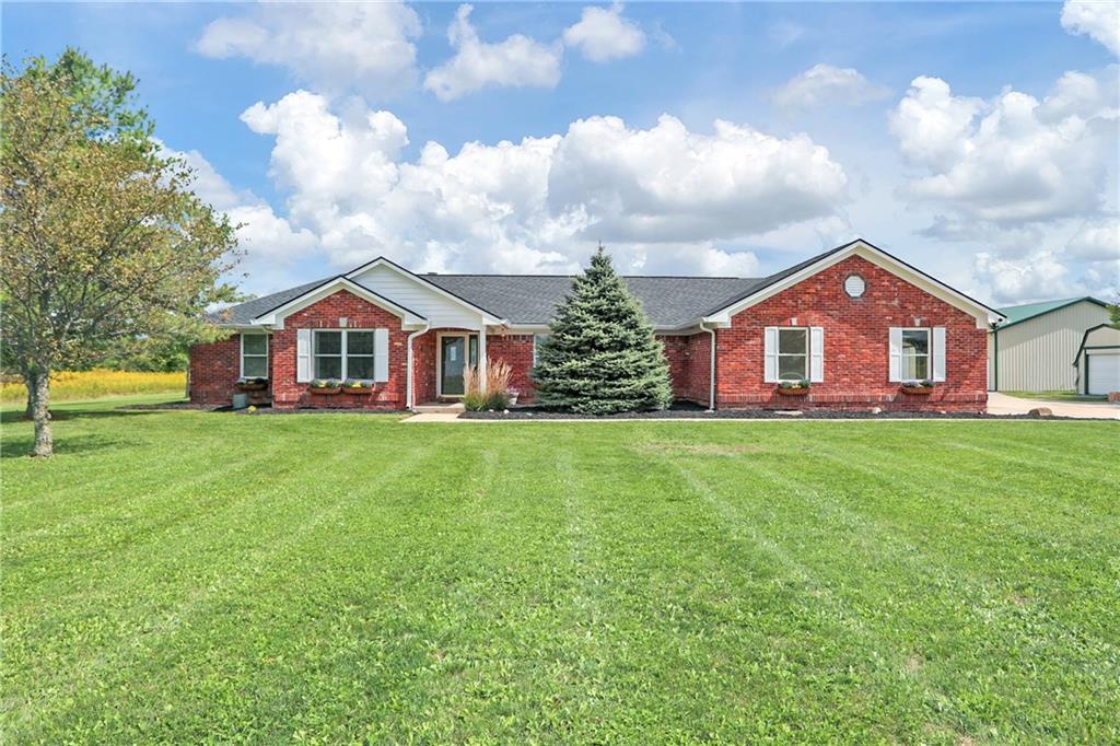 20707 Mule Barn Road Sheridan, IN 46069 - Photo 1 of 52