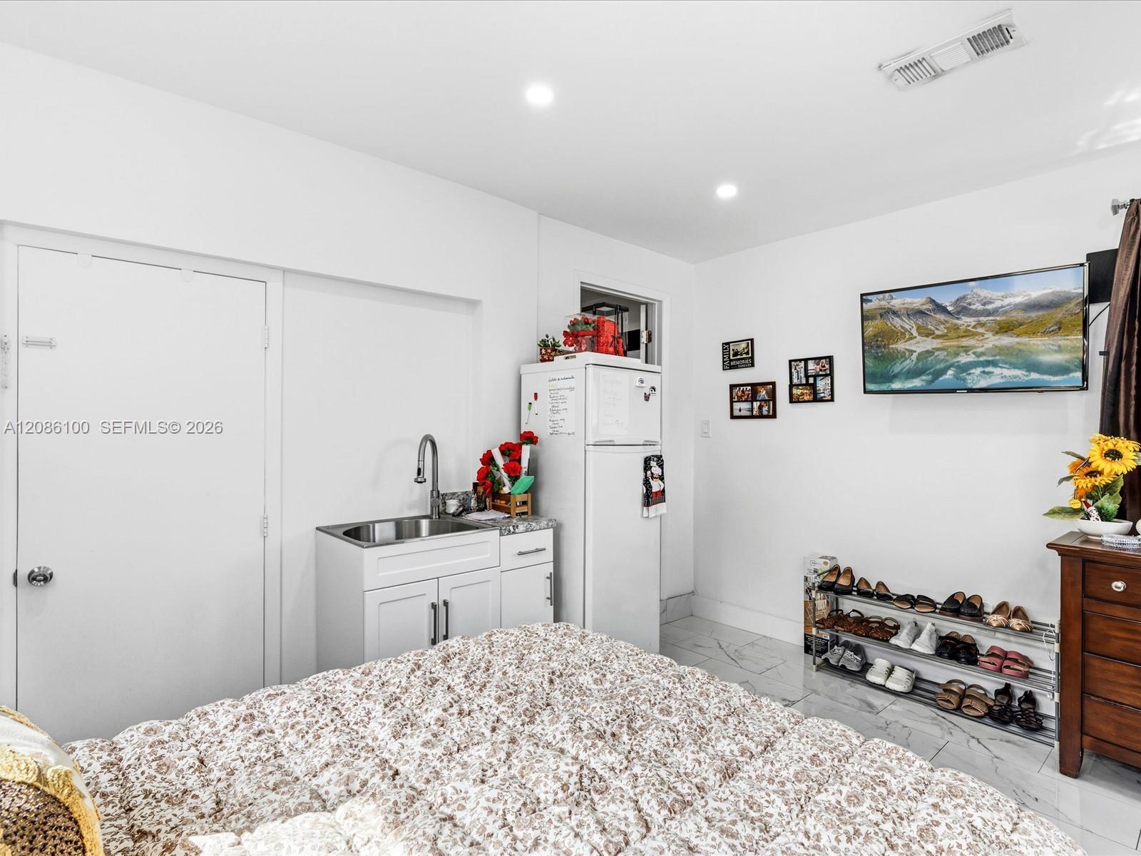 9152 Southwest 6th Street Miami, FL 33174 - Photo 39 of 56 Gallery Image 39
