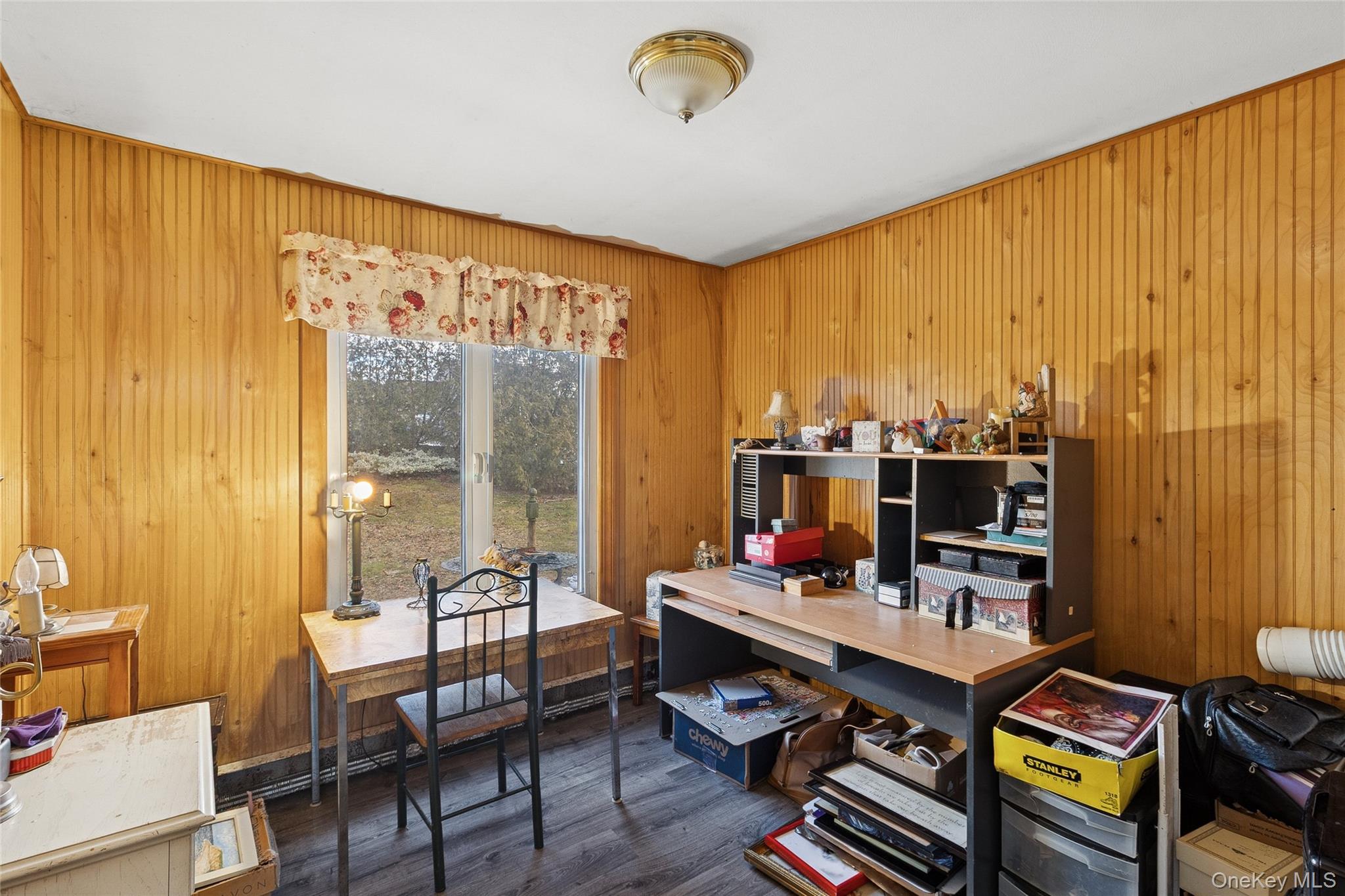 361 Decatur Avenue Shirley, NY 11967 - Photo 15 of 33