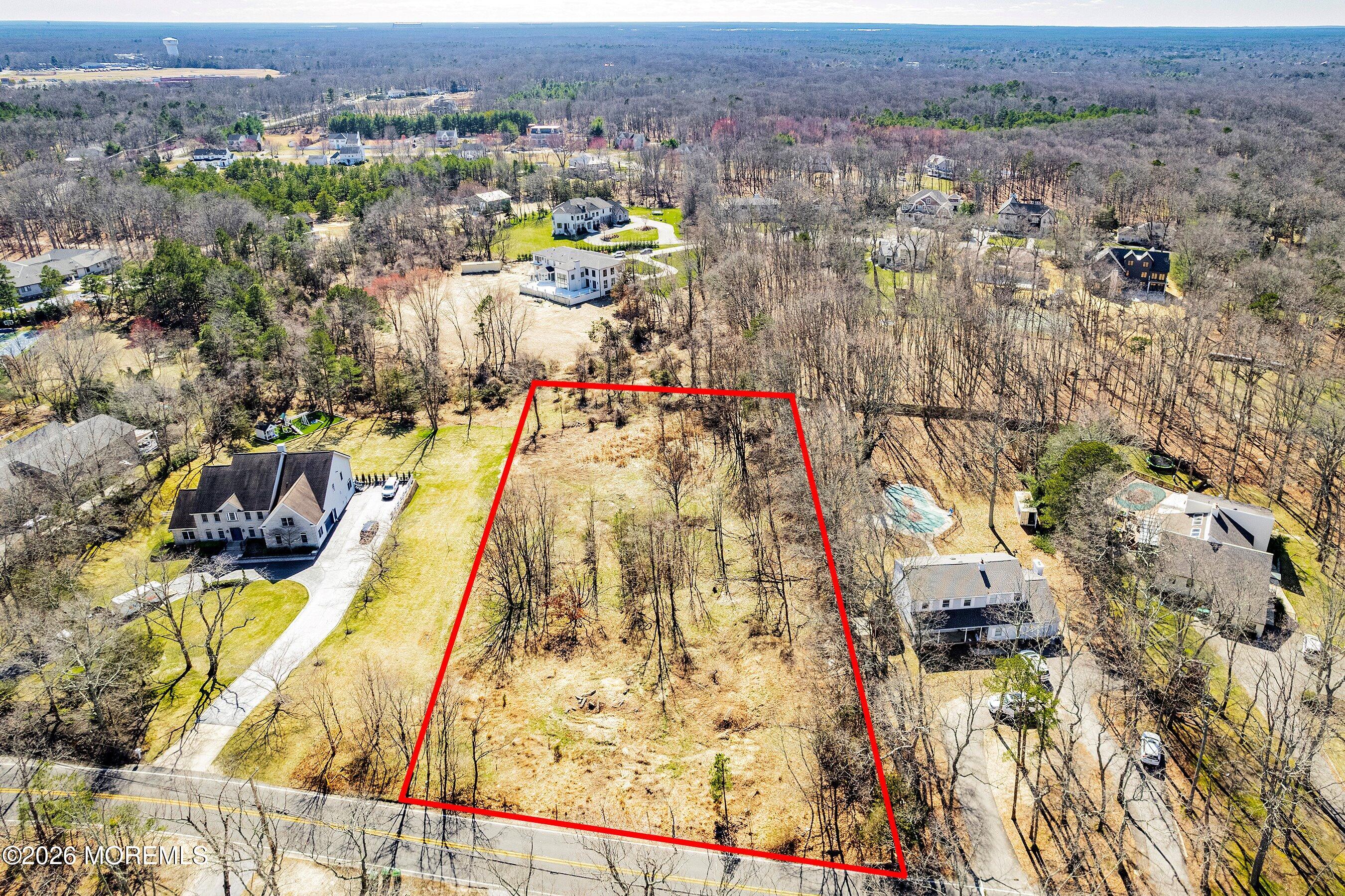 496 Clearstream Road Jackson, NJ 08527 - Photo 2 of 16 02-Front Aerial with outline
