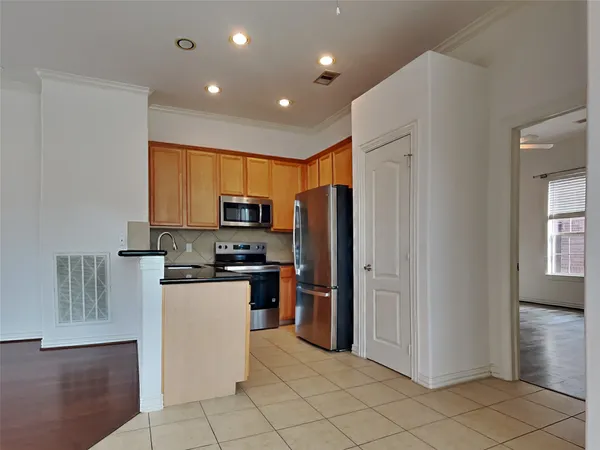 $2,345 | 3412 Honsinger Street, Unit A, Houston, TX 77007