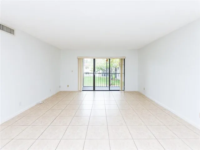 $305,000 | 16243 Saddle Club Road, Unit 204, Weston, FL 33326