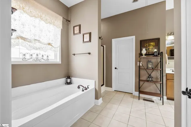 $399,999 | 106 Linkside Drive, Anderson, SC 29621