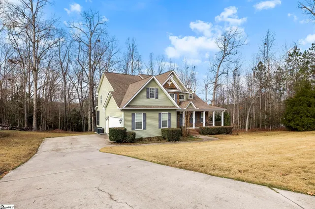 $399,999 | 106 Linkside Drive, Anderson, SC 29621