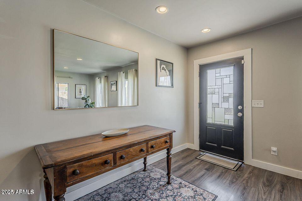 1422 East Windsor Avenue Phoenix, AZ 85006 - Photo 6 of 33 20250429163623124536000000-o