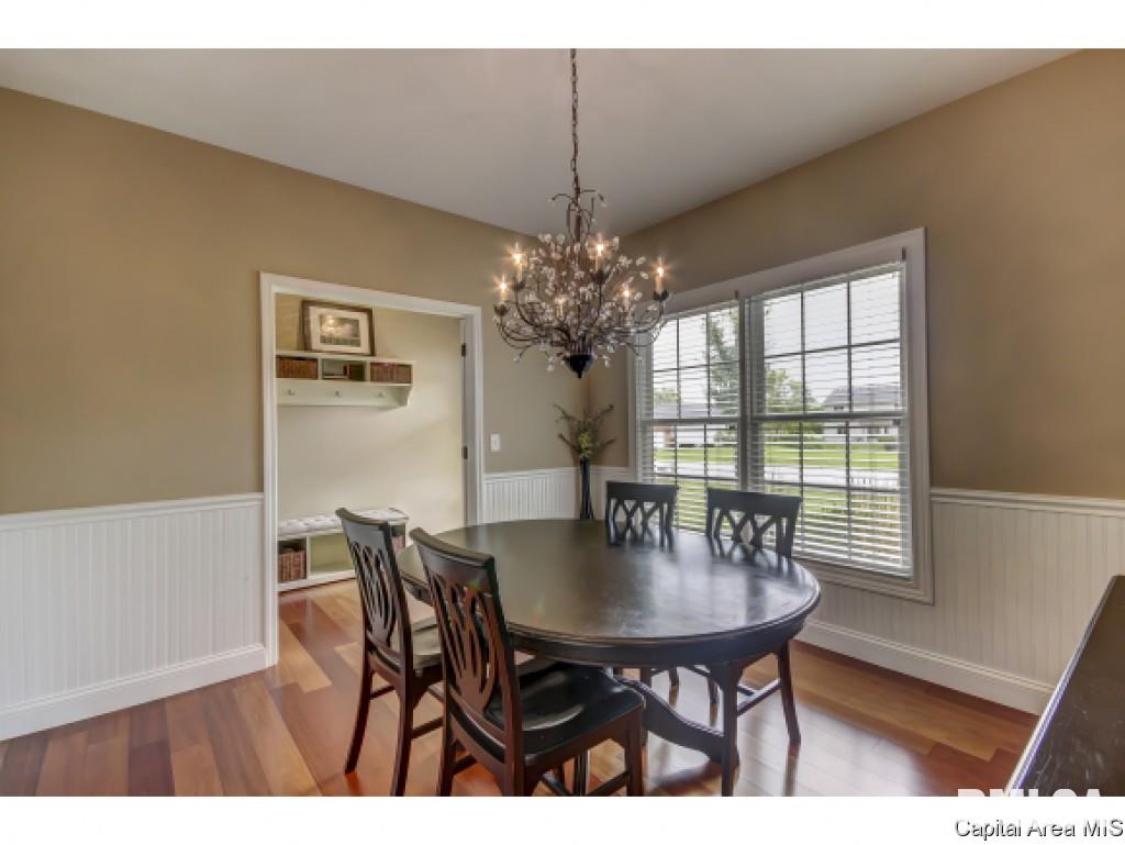 1620 Hoechester Road Springfield, IL 62712 - Photo 8 of 31