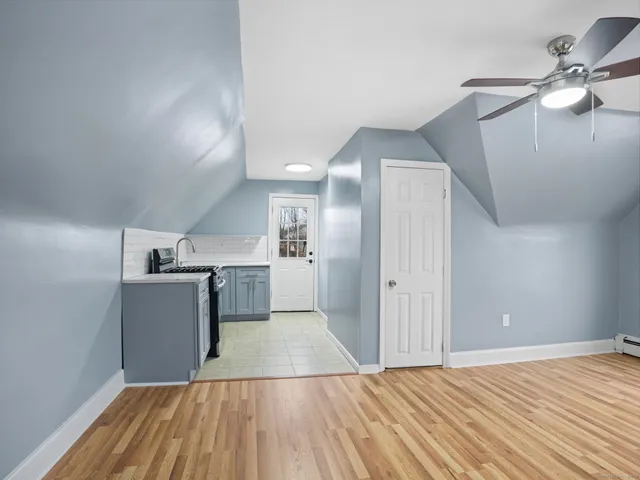 $1,600 | 90 Amsterdam Avenue, Unit 2, Bridgeport, CT 06606