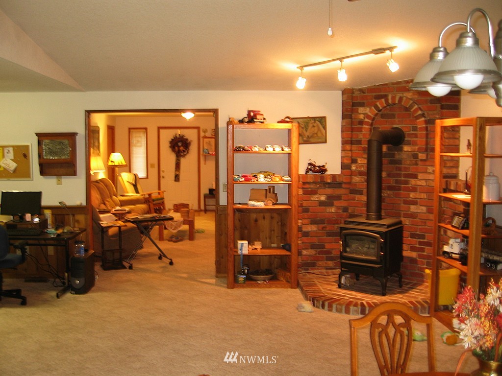 10835 Mill Road Southeast Yelm, WA 98597 - Photo 5 of 15 Gallery Image 5