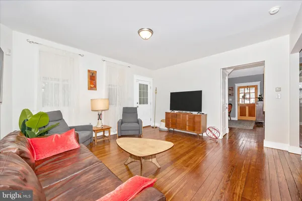 $670,000 | 2 East 14th Street, Frederick, MD 21701